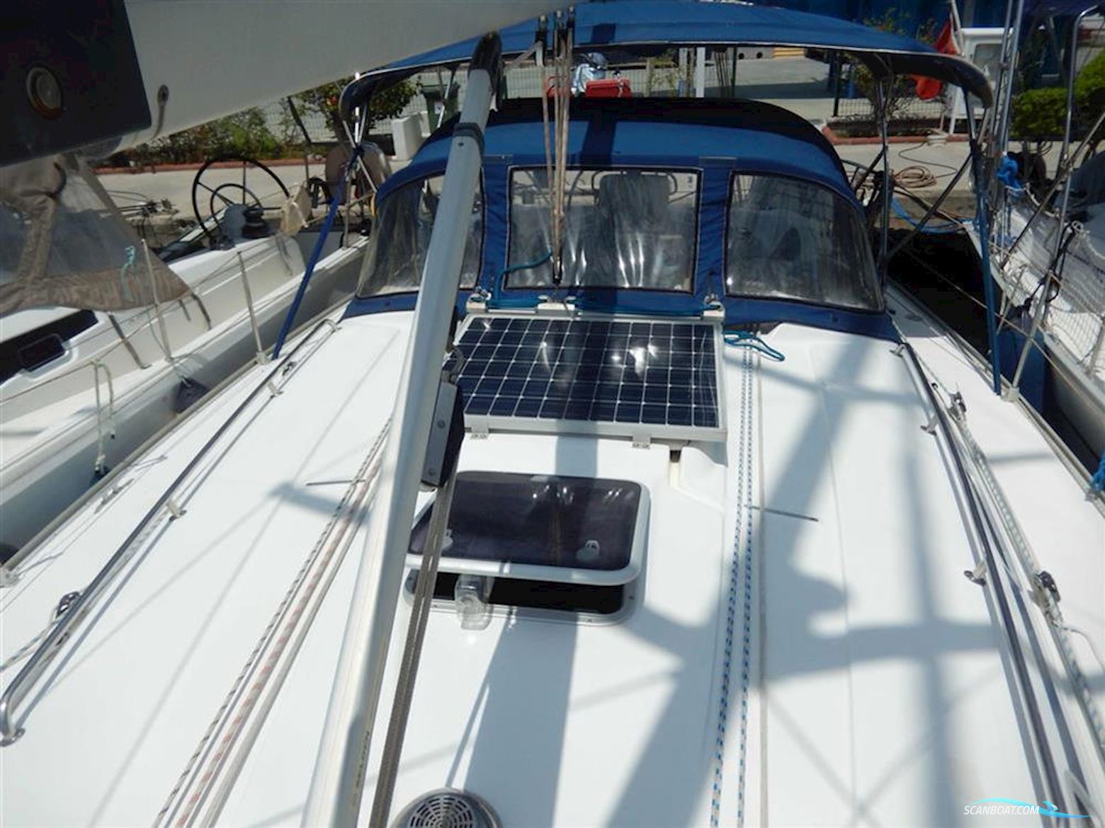Bavaria 38 CRUISER