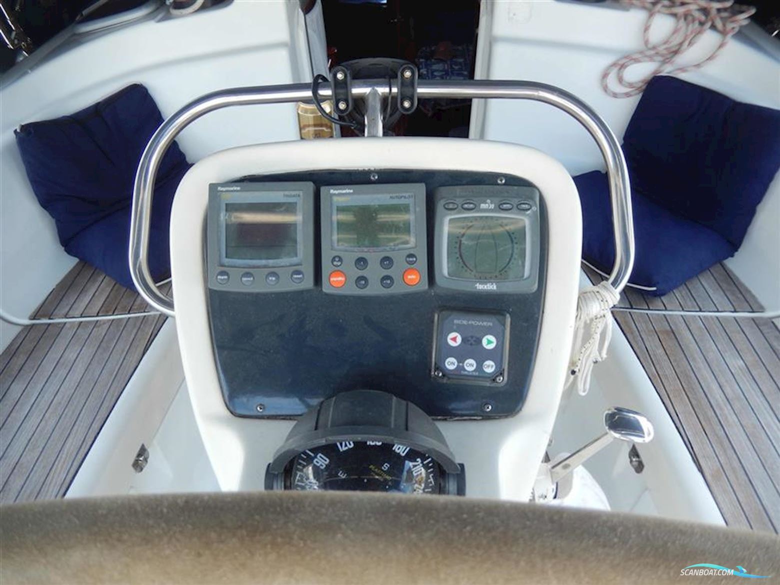 Bavaria 38 CRUISER