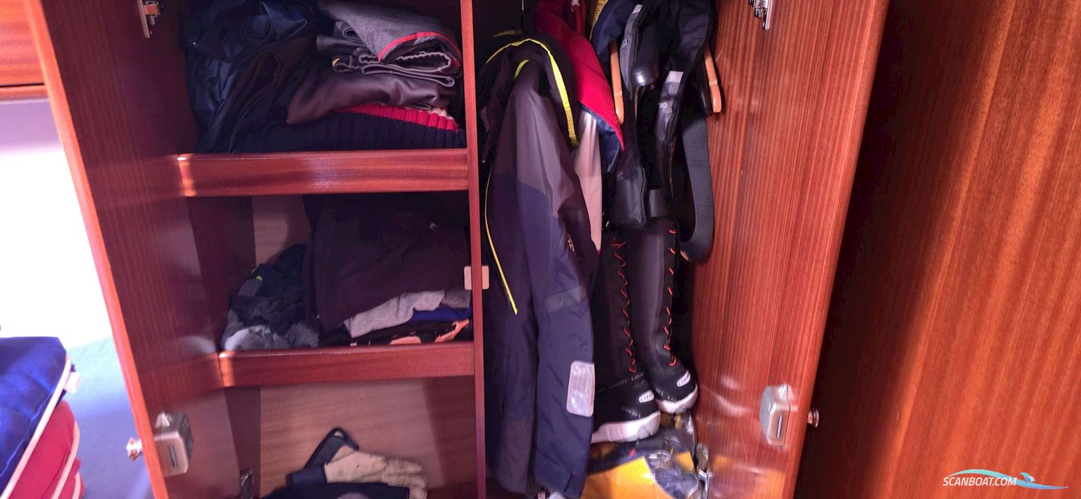 Bavaria 38 mit Liegeplatz und Winterlager, Rostock