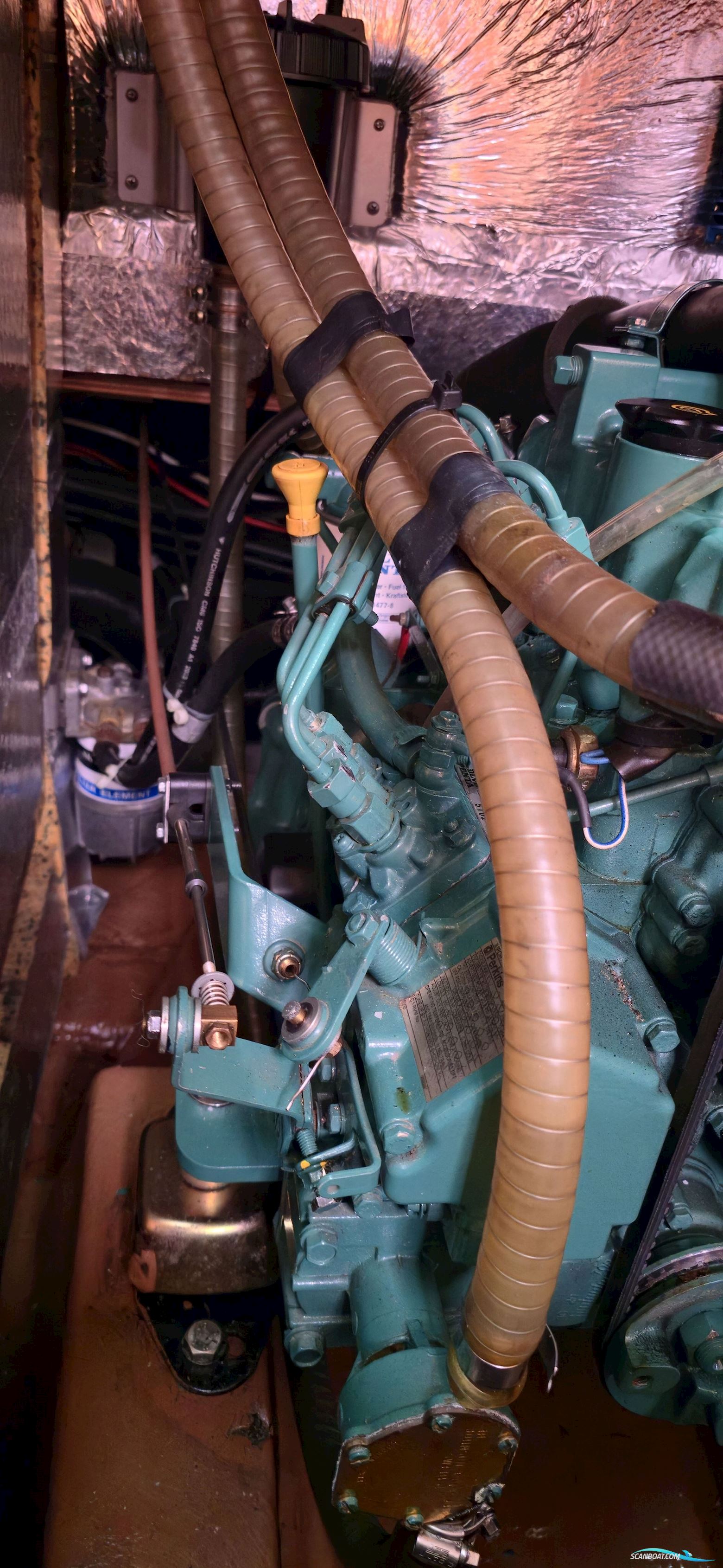 Bavaria 38 mit Liegeplatz und Winterlager, Rostock