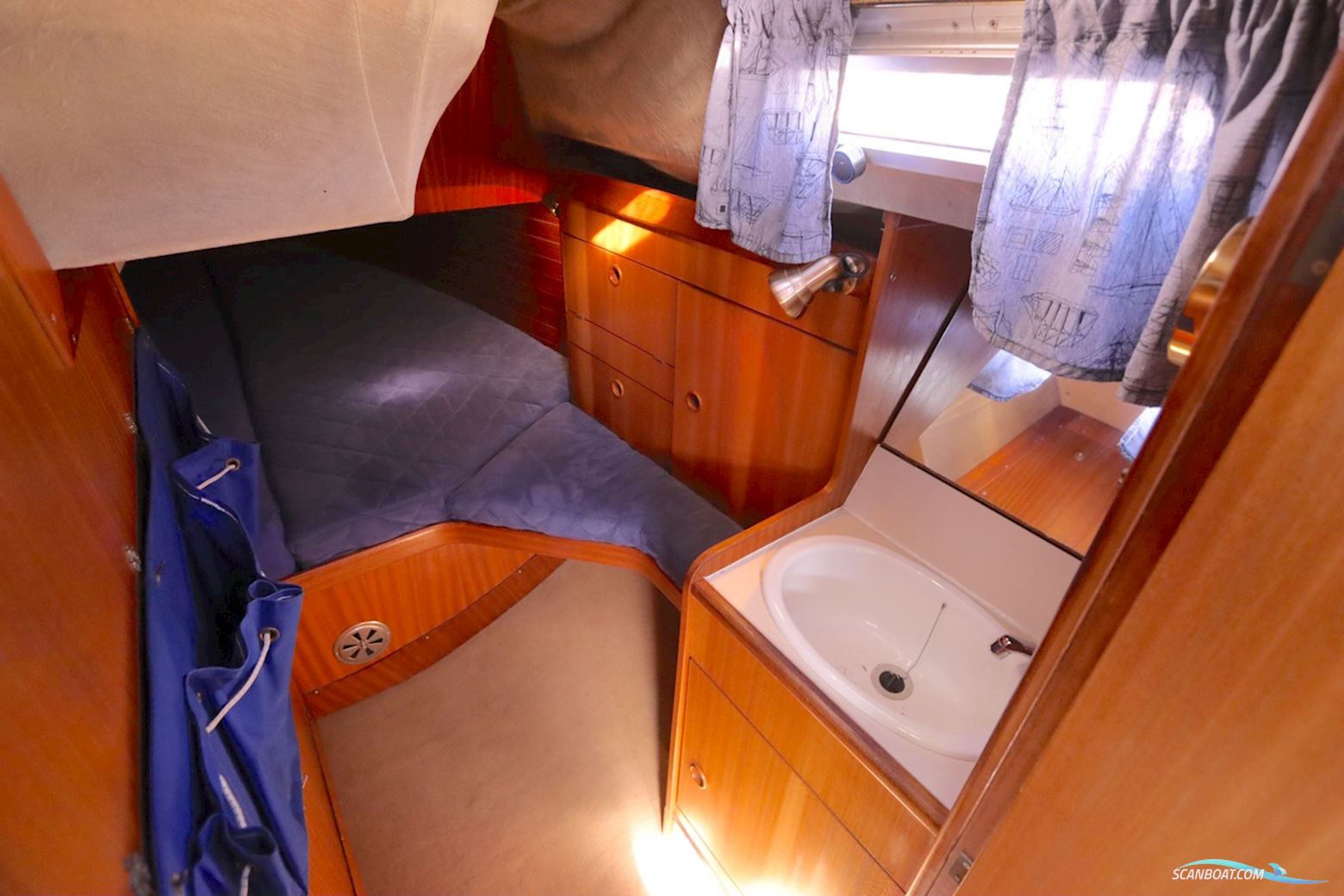 Bavaria 38
