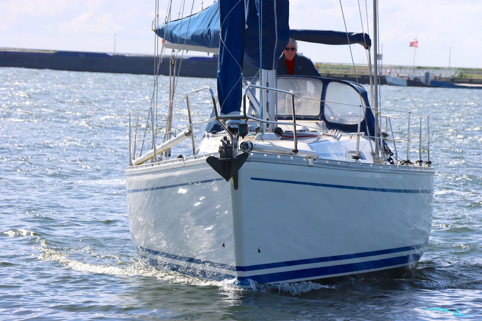 Bavaria 38