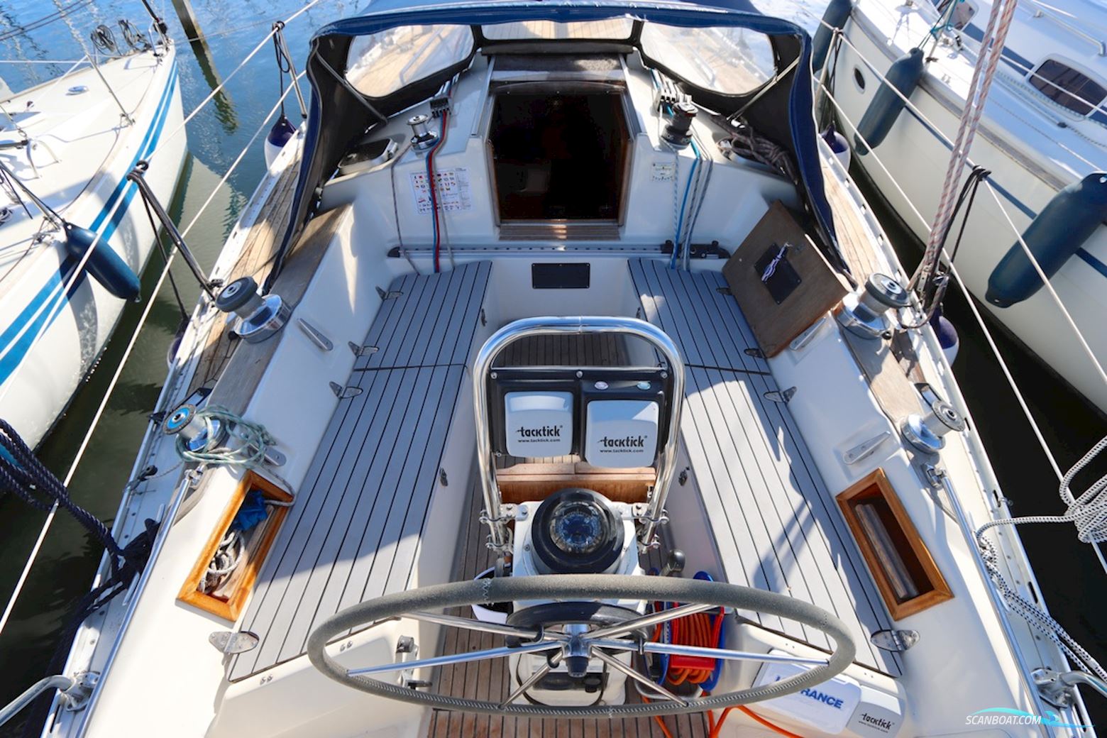 Bavaria 38
