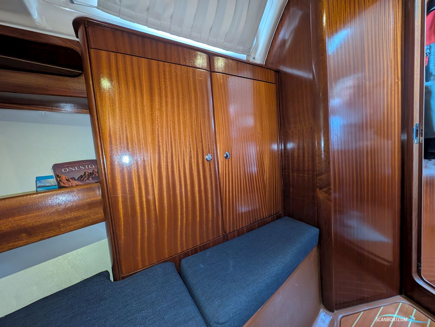 Bavaria 38