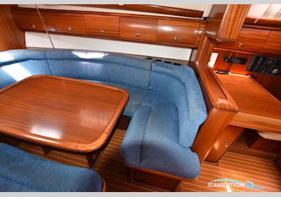 Bavaria 38 Sailingboat 2003, with Volvo Penta 2030 D engine, Greece