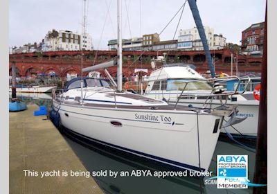 Bavaria 39 Cruiser Sailingboat 2005, with Volvo D2-55 engine, United Kingdom