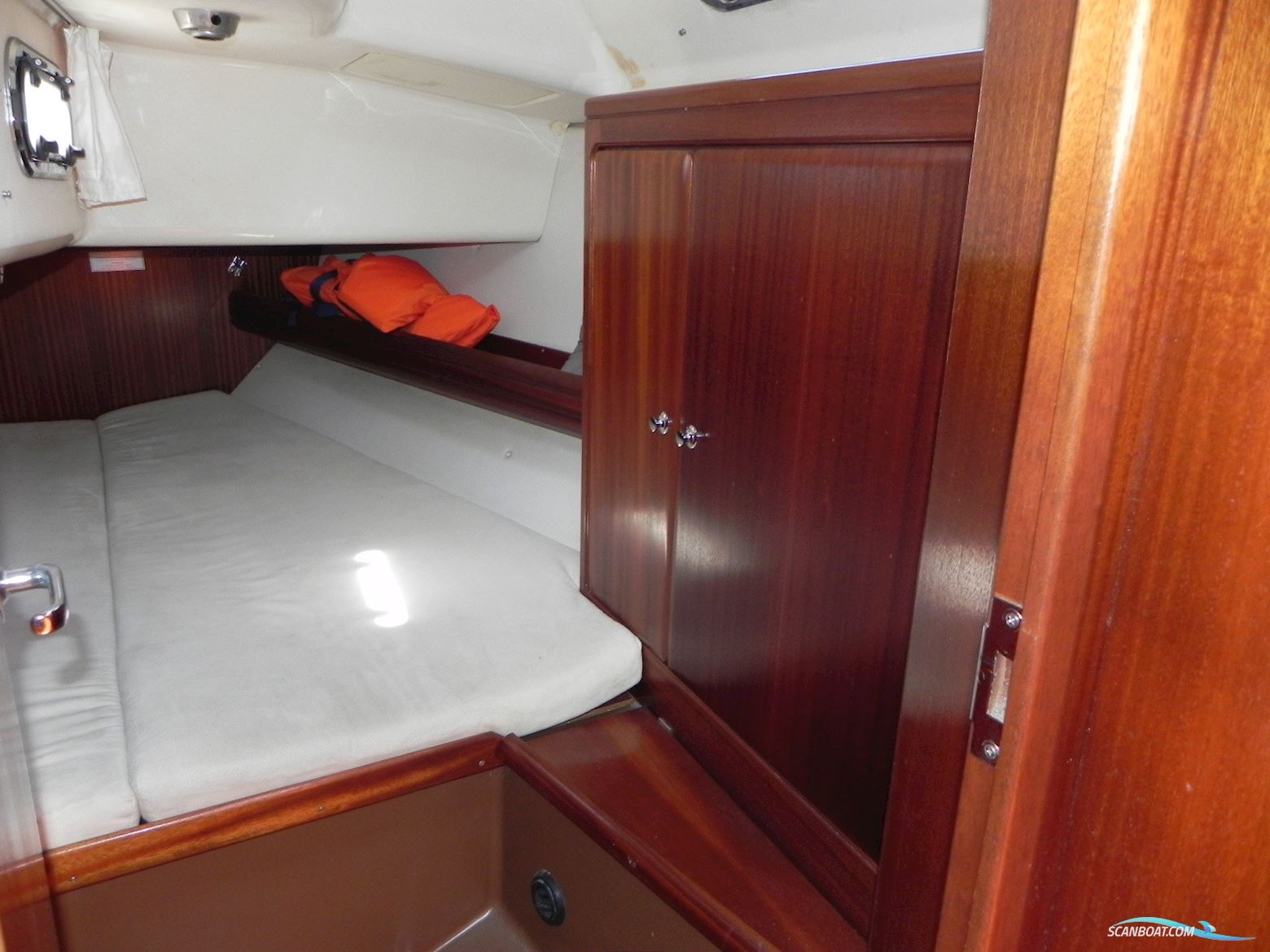 Bavaria 40-3