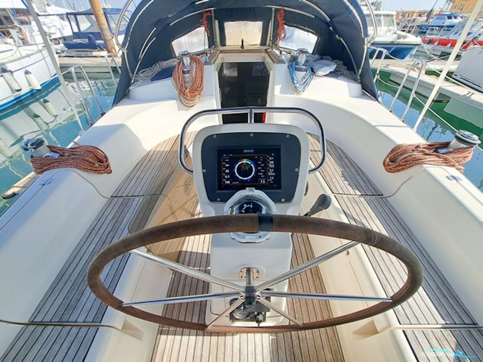 Bavaria 40