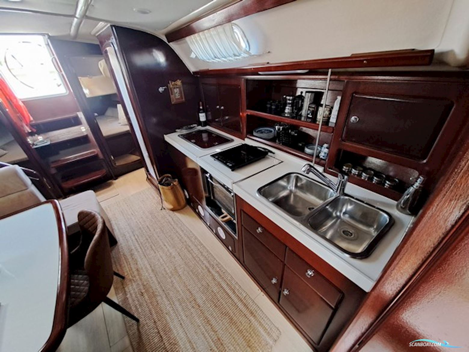 Bavaria 40