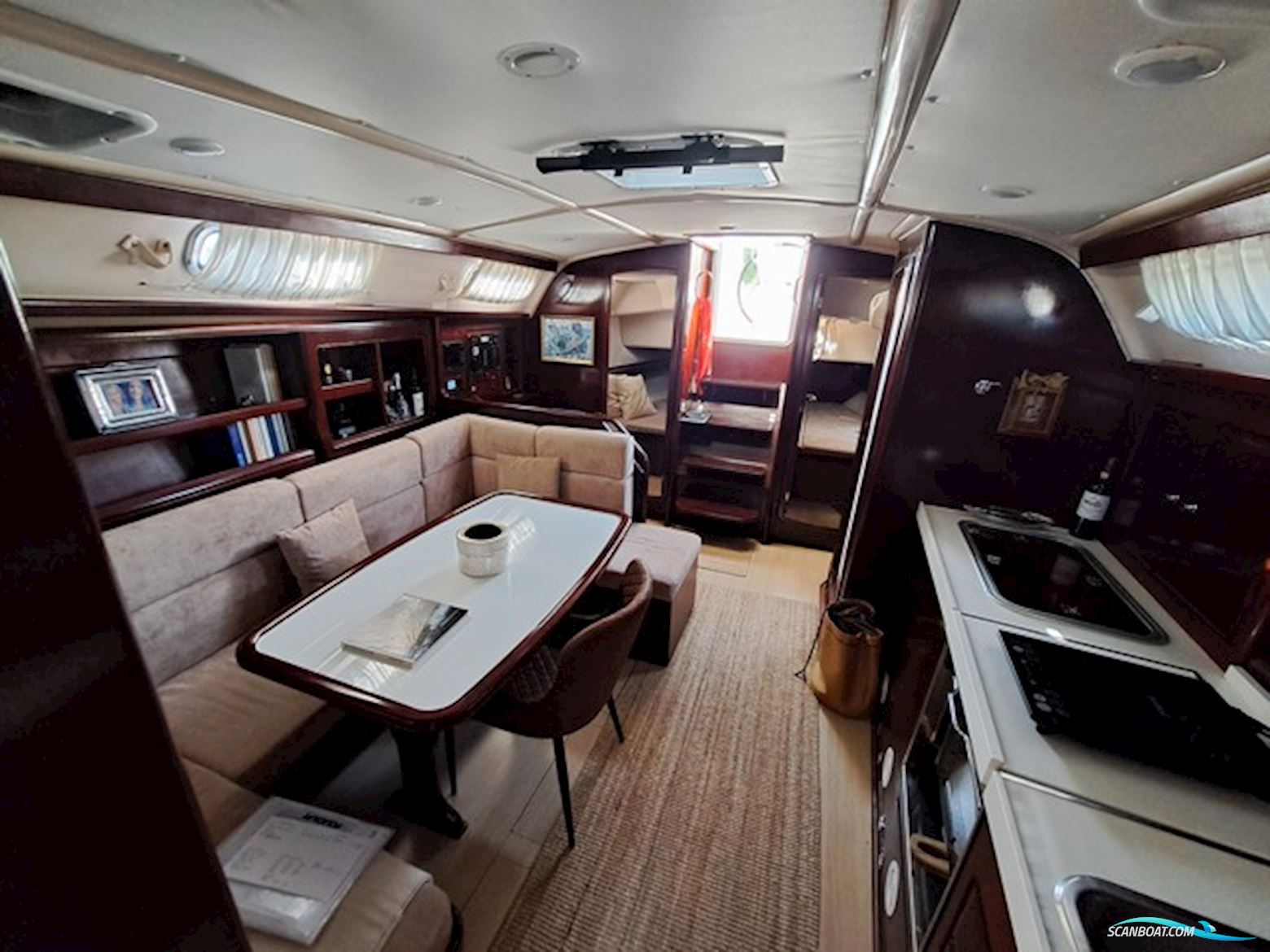 Bavaria 40