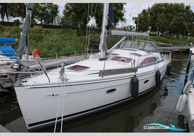 Bavaria 40 Vision Sailingboat 2008, with Volvo Penta engine, The Netherlands
