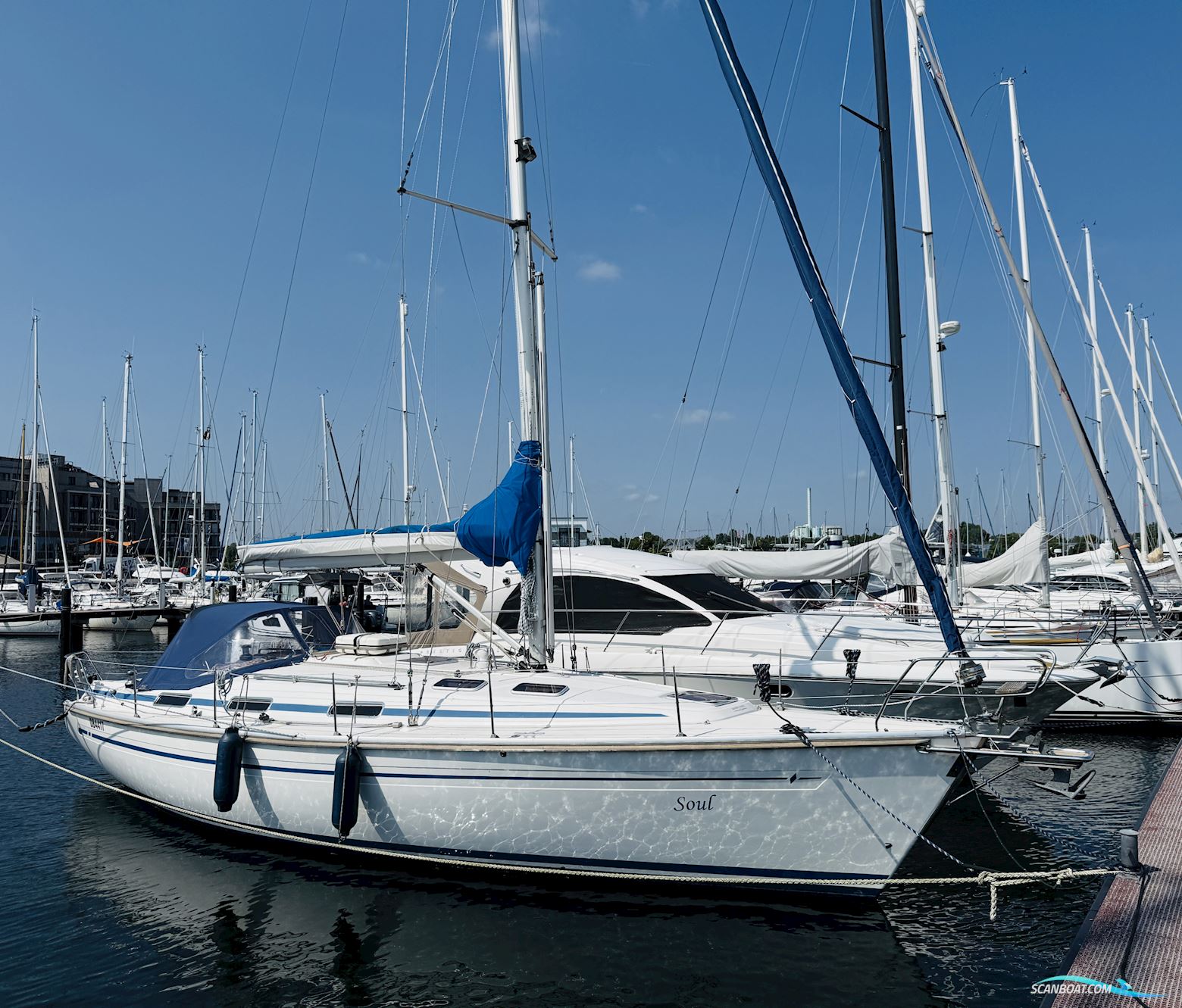 Bavaria 40/3 Sailingboat 2001, with Volvo Penta MD22 engine, Germany