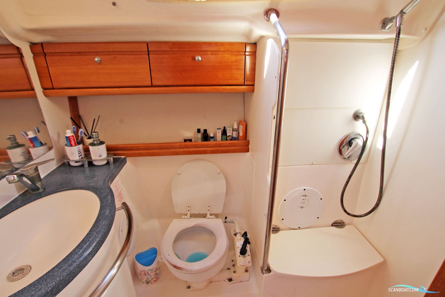 Bavaria 42 Cruiser