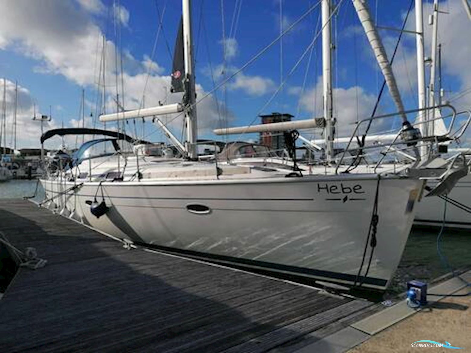 Bavaria 42 Sailingboat 2004, with Volvo engine, United Kingdom