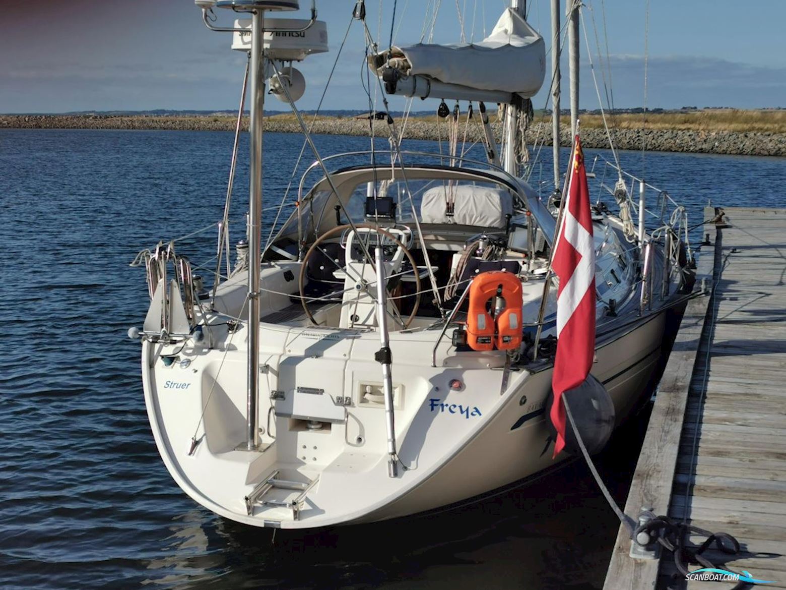 Bavaria 42
