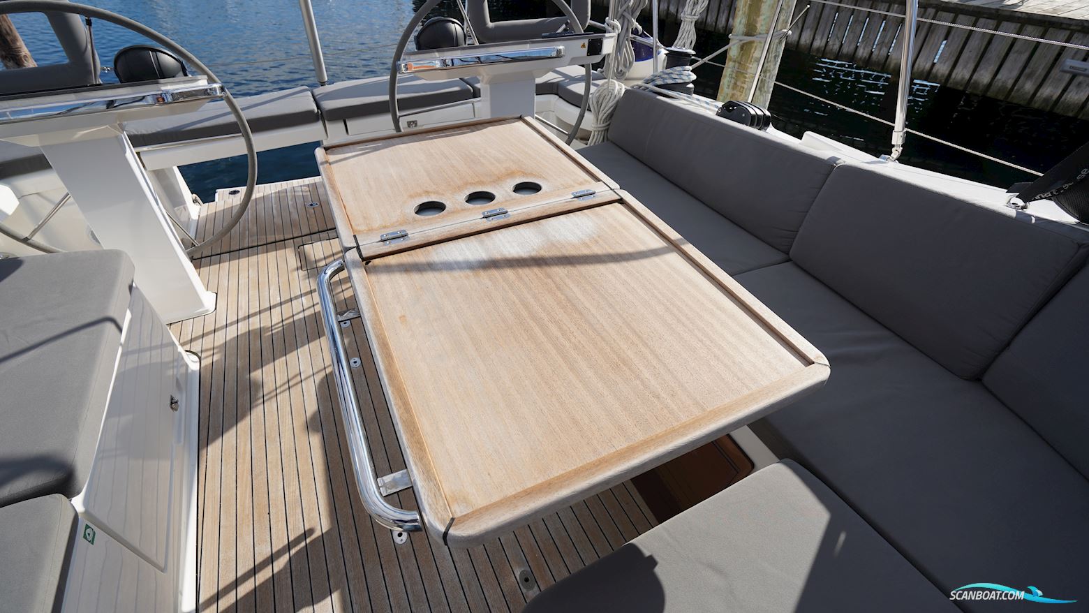 Bavaria 42 Vision