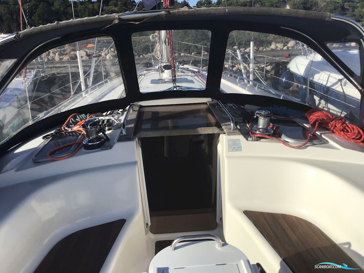 Bavaria 44