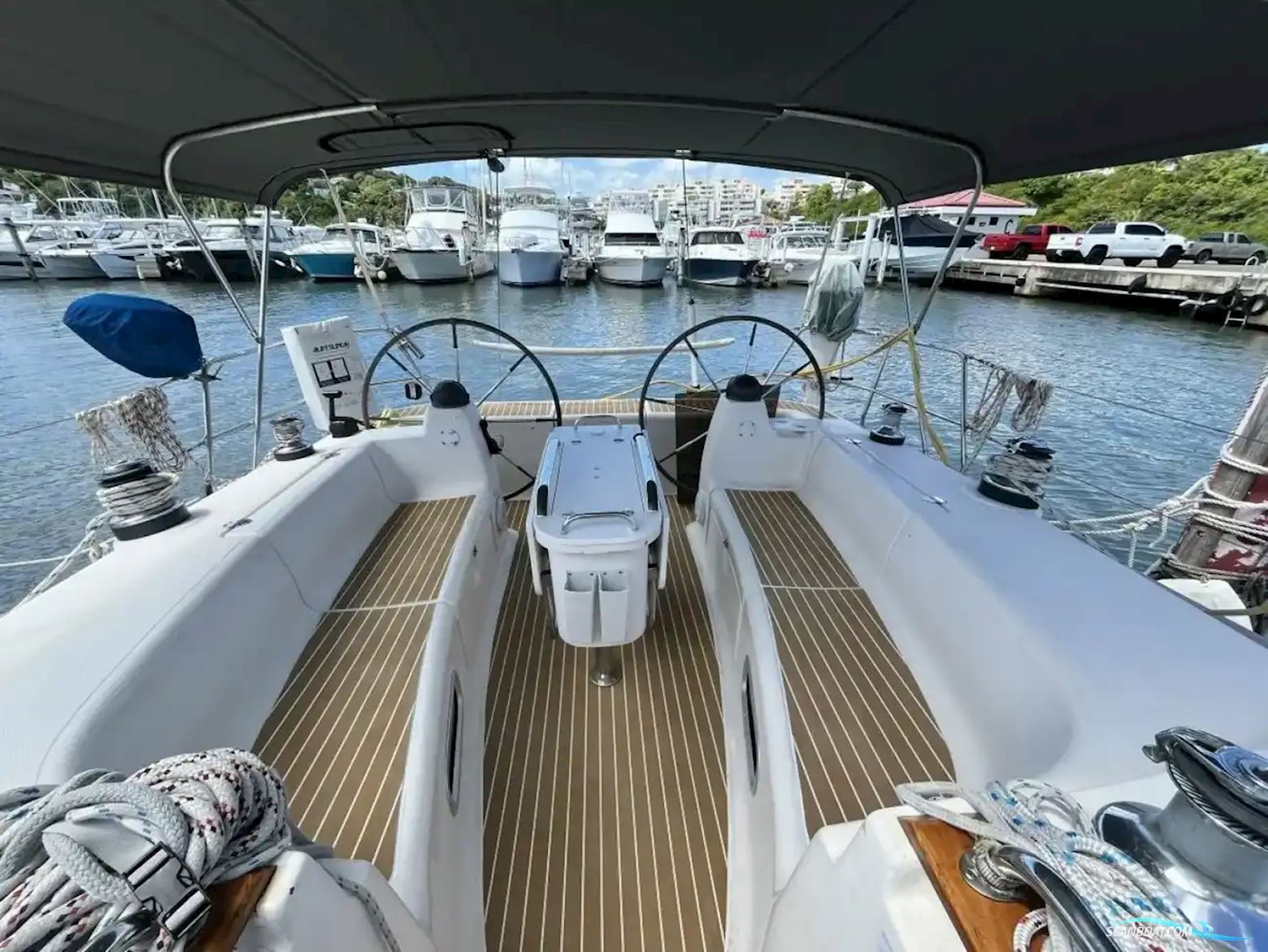 Bavaria 44