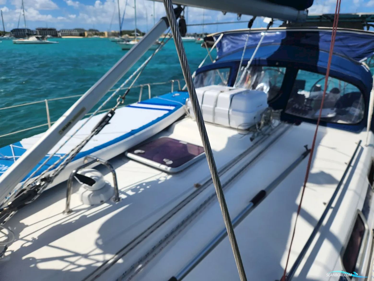 Bavaria 44
