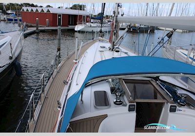 Bavaria 44 Sailingboat 2002, with Volvo Penta D2-50 engine, The Netherlands