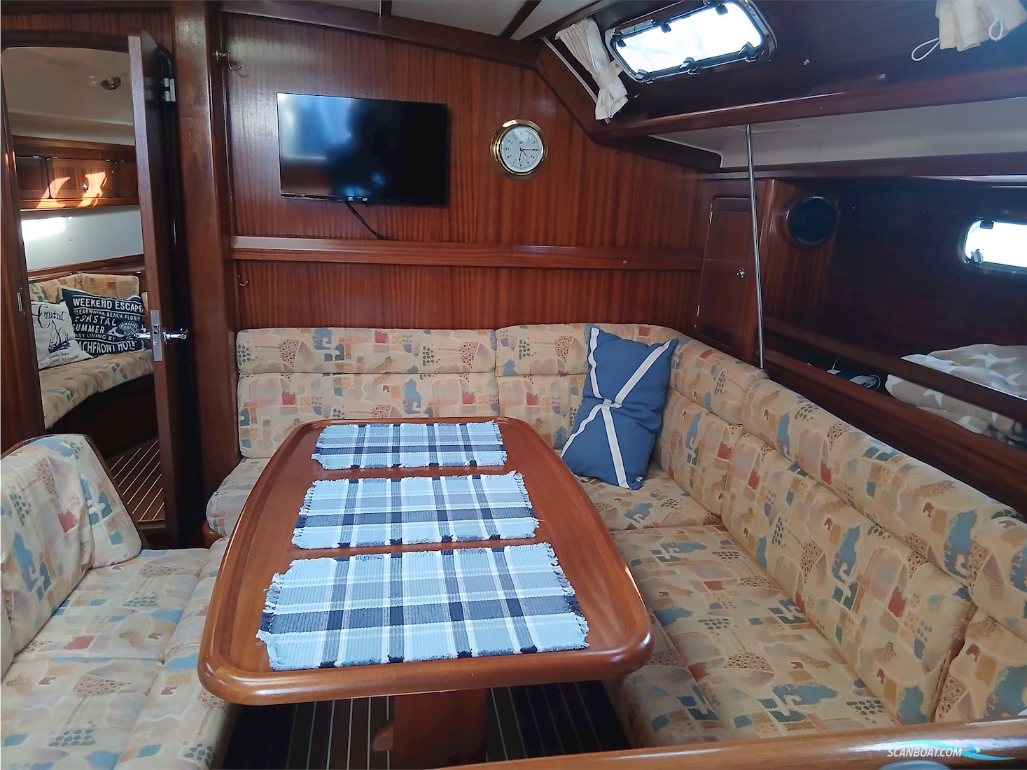 Bavaria 47-3