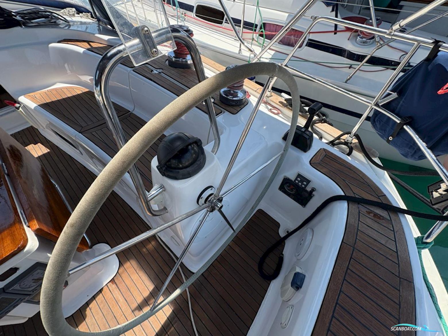 Bavaria 49 cruiser