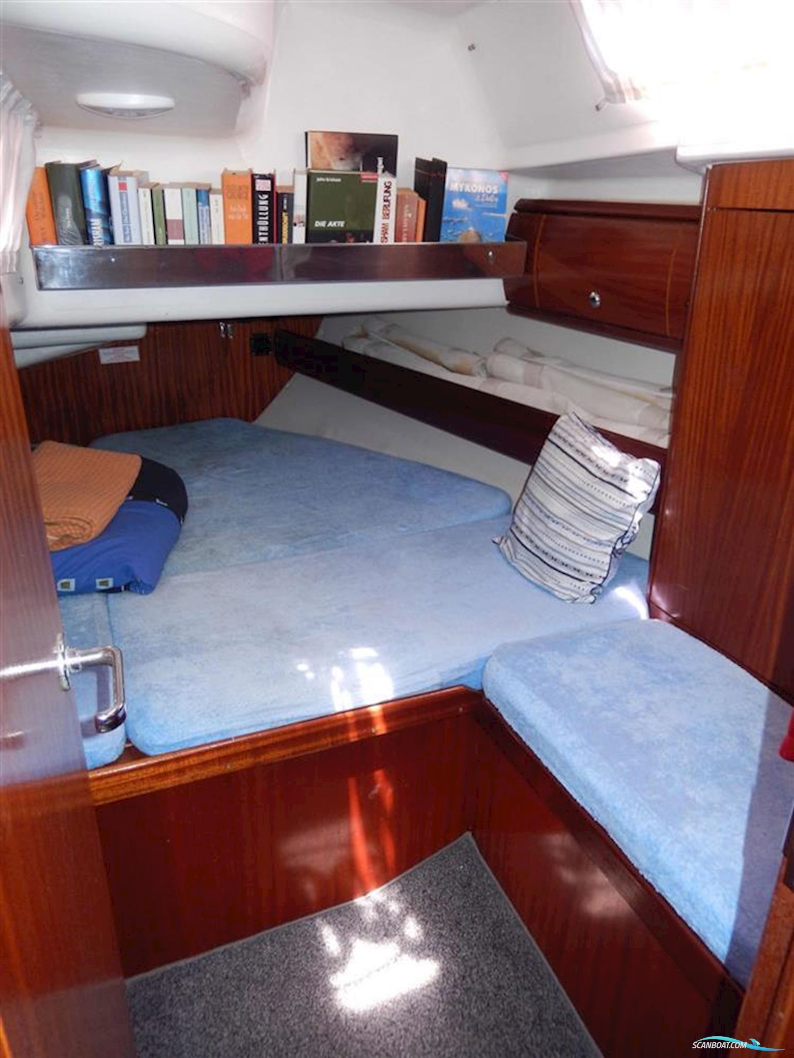 Bavaria 49