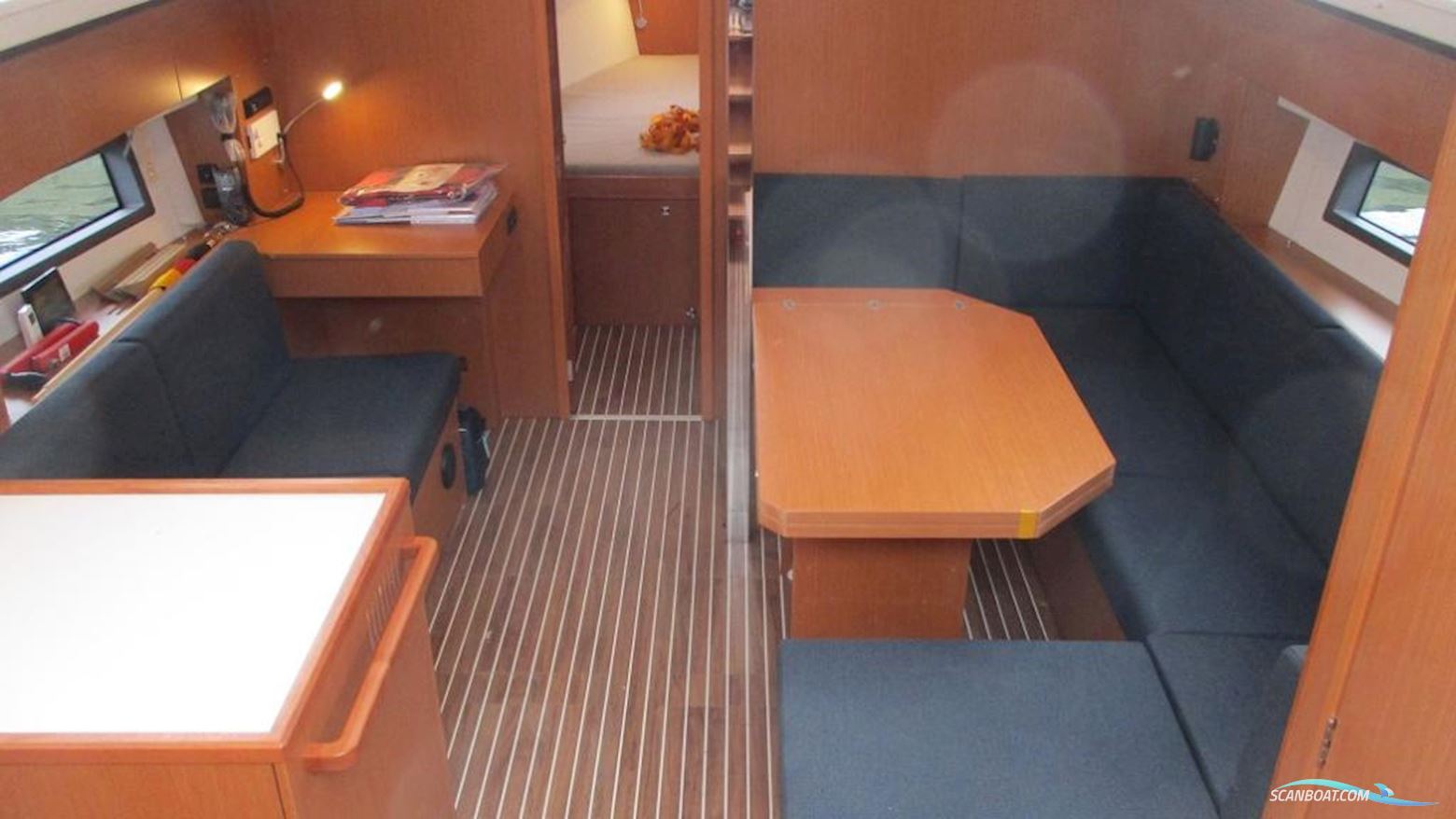 Bavaria C 42