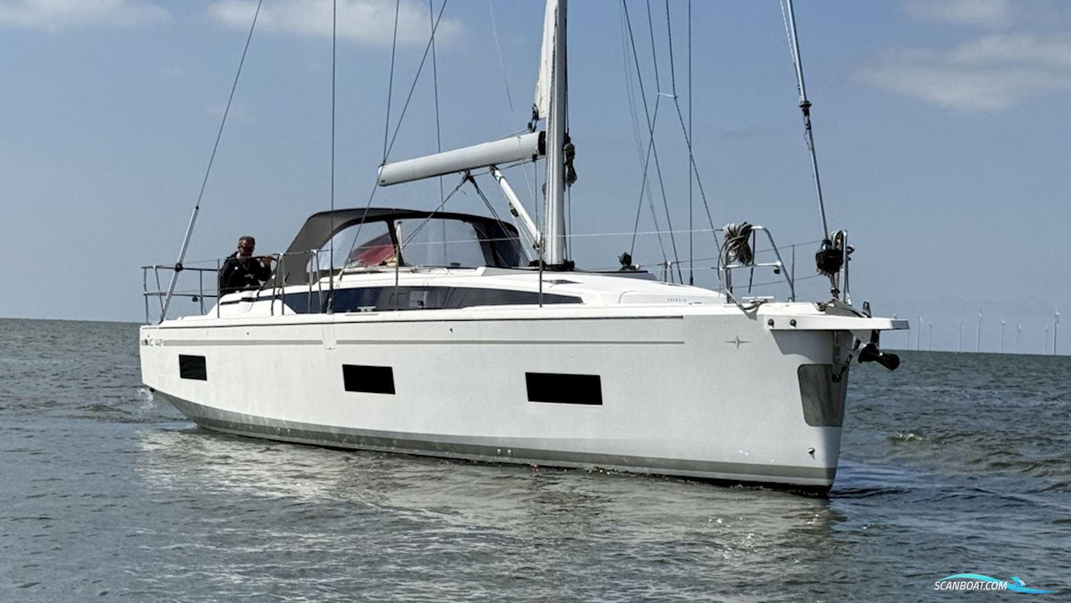Bavaria C 42