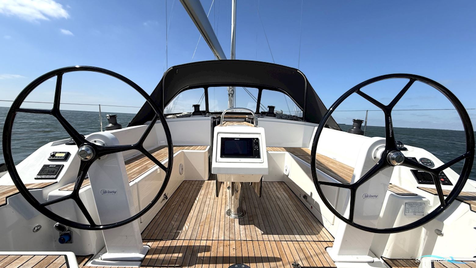 Bavaria C 42
