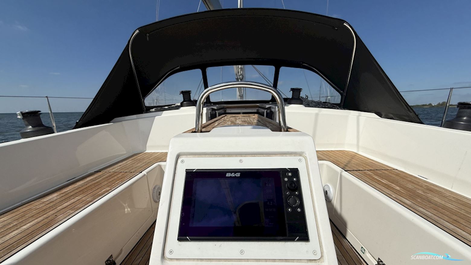 Bavaria C 42