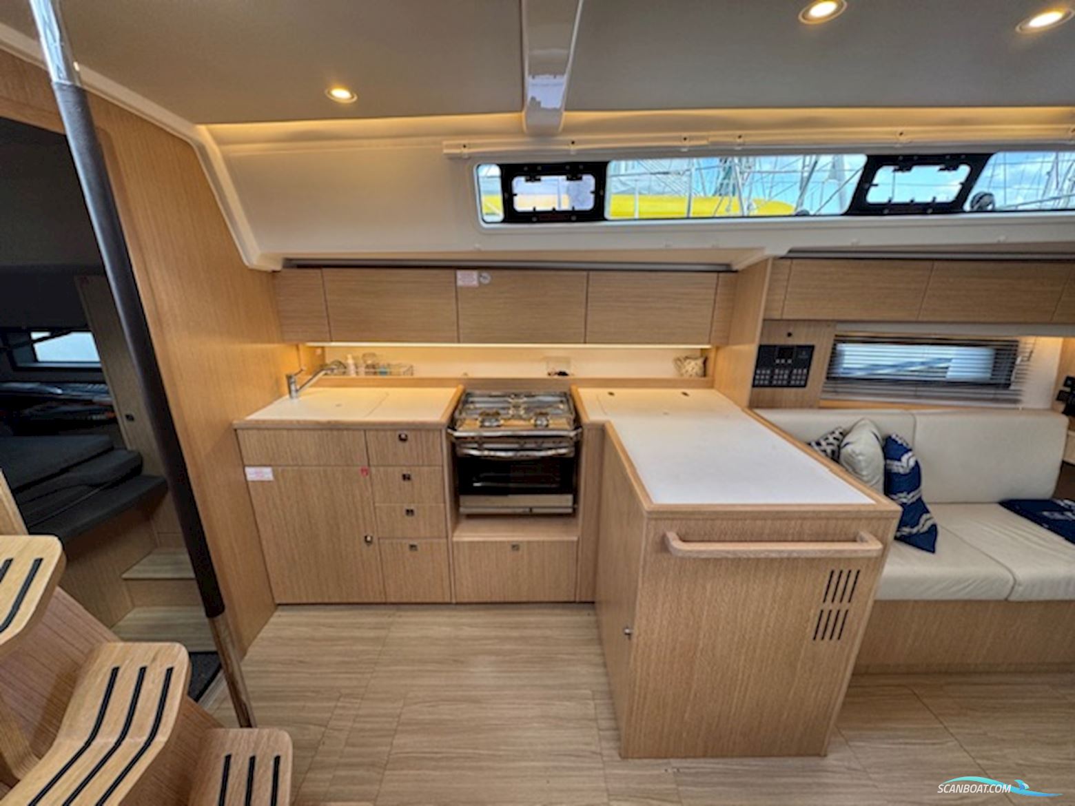 BAVARIA C 42 STYLE PRIVATBÅD