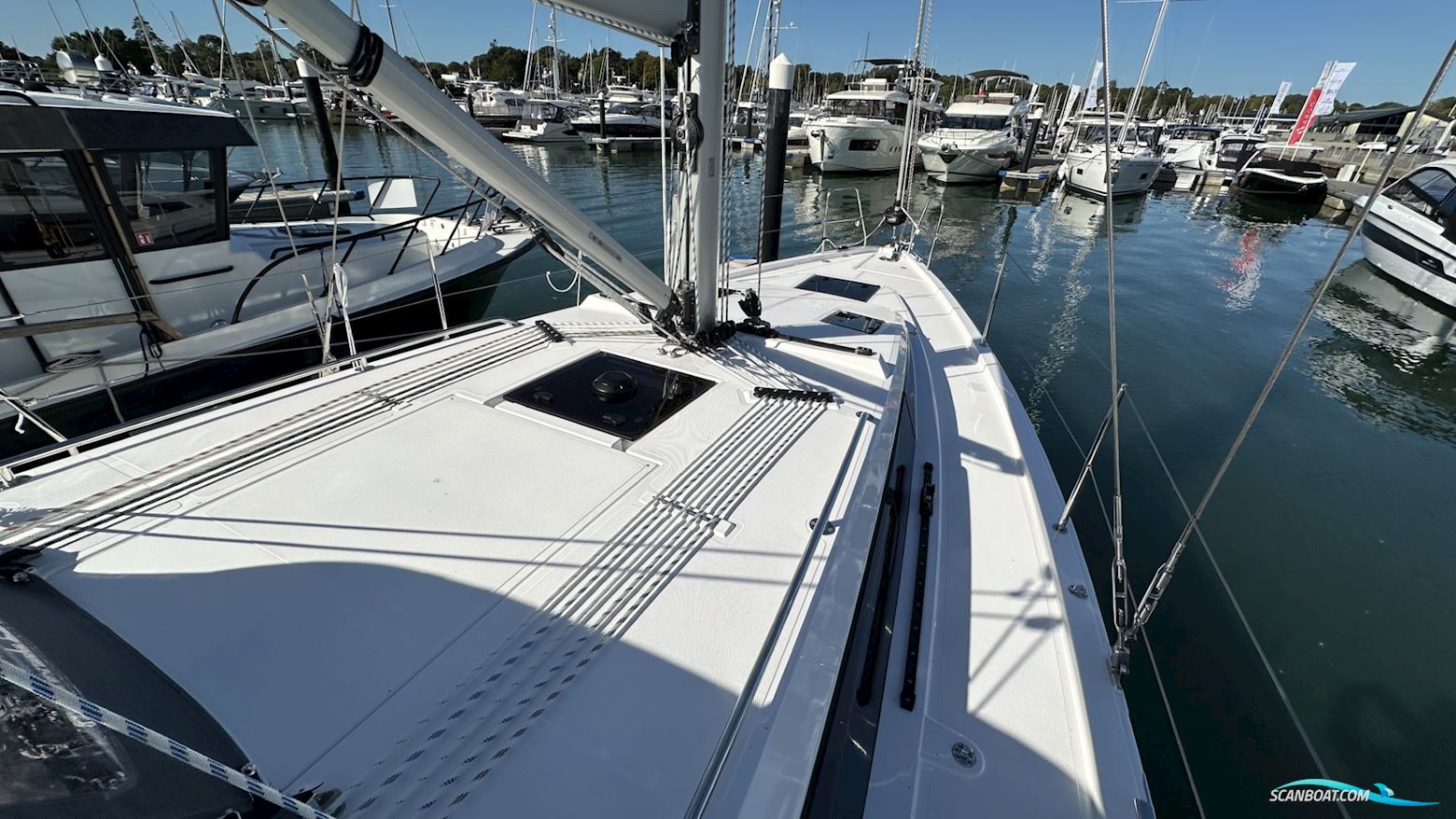 Bavaria C38