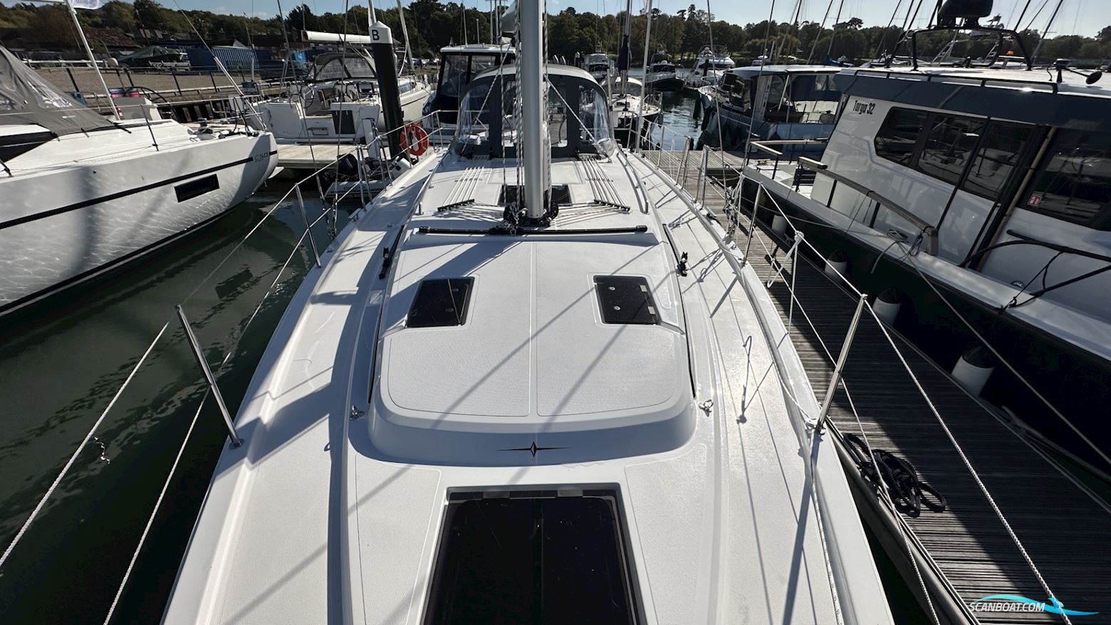 Bavaria C38