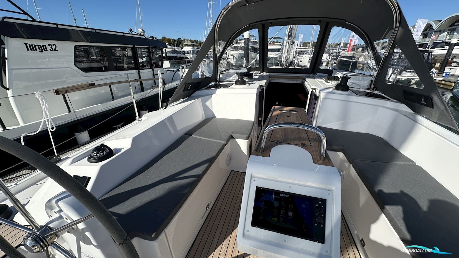 Bavaria C38