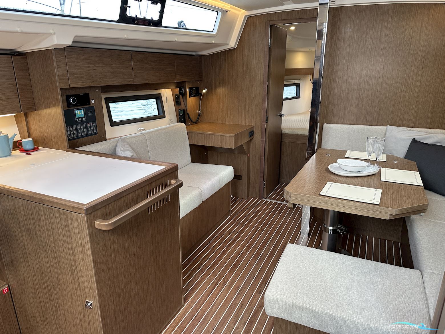 Bavaria C38