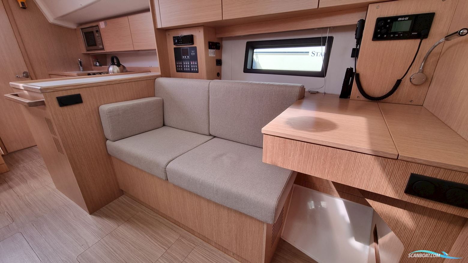 Bavaria C38