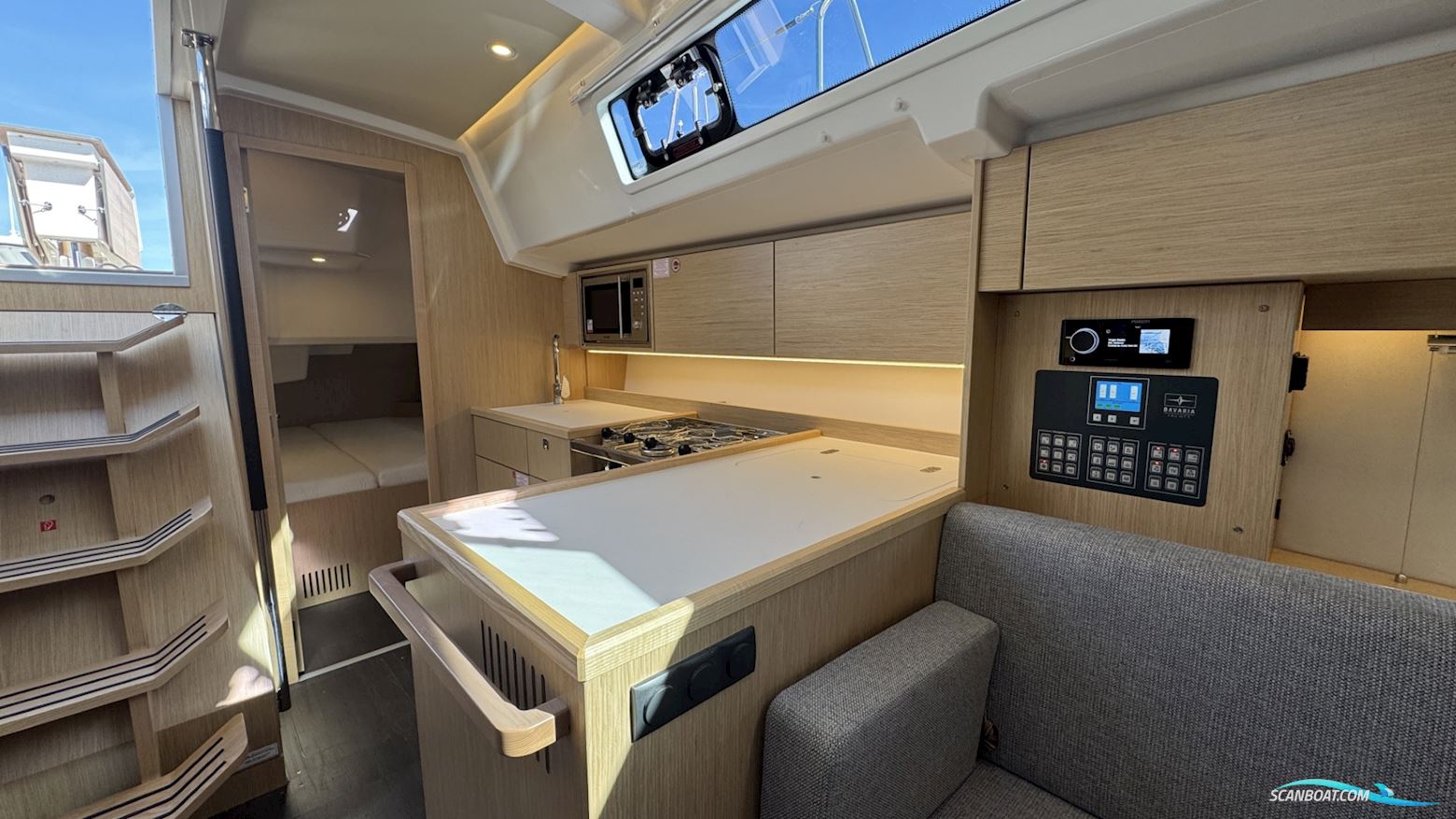 Bavaria C38