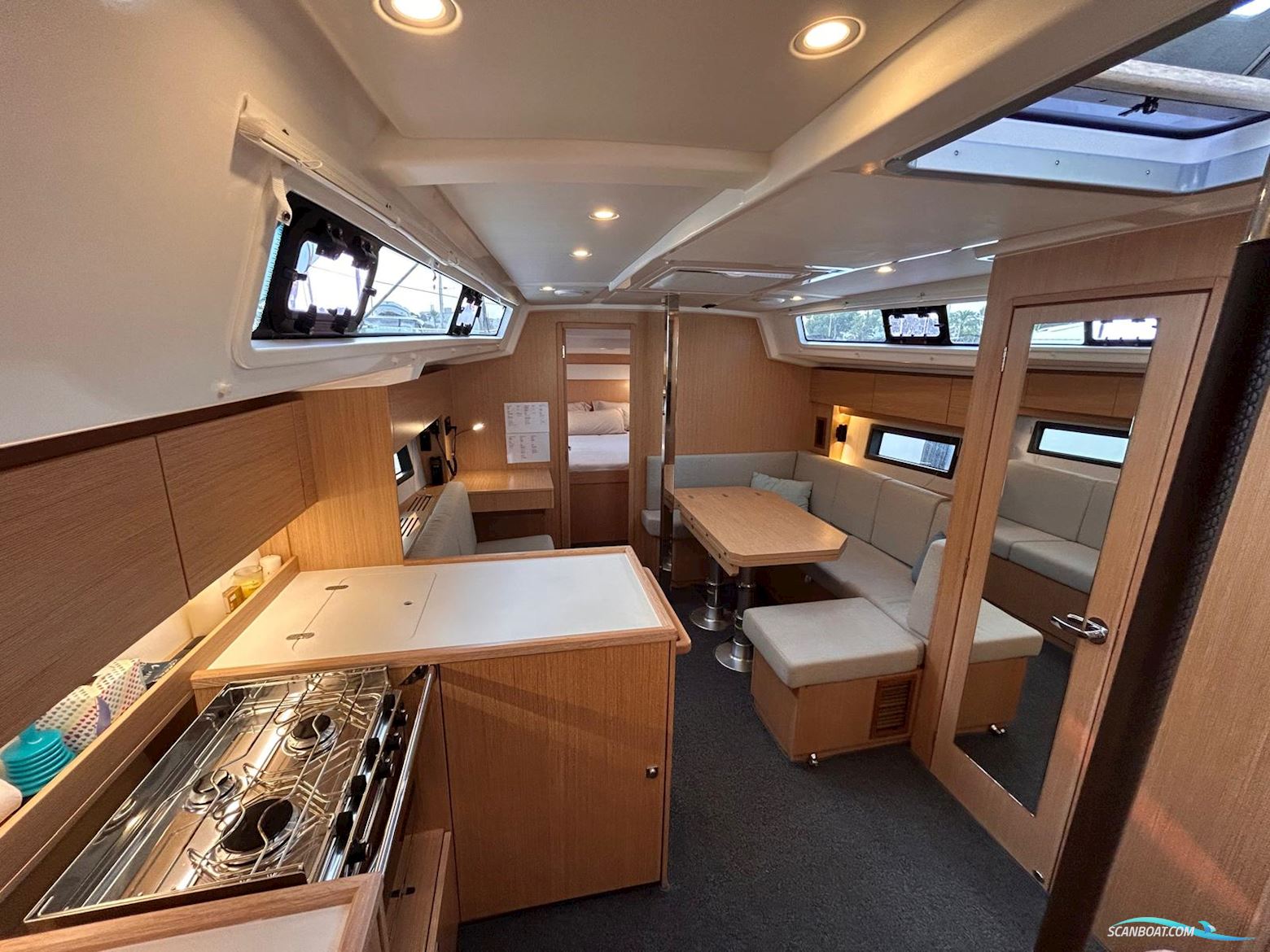Bavaria C38