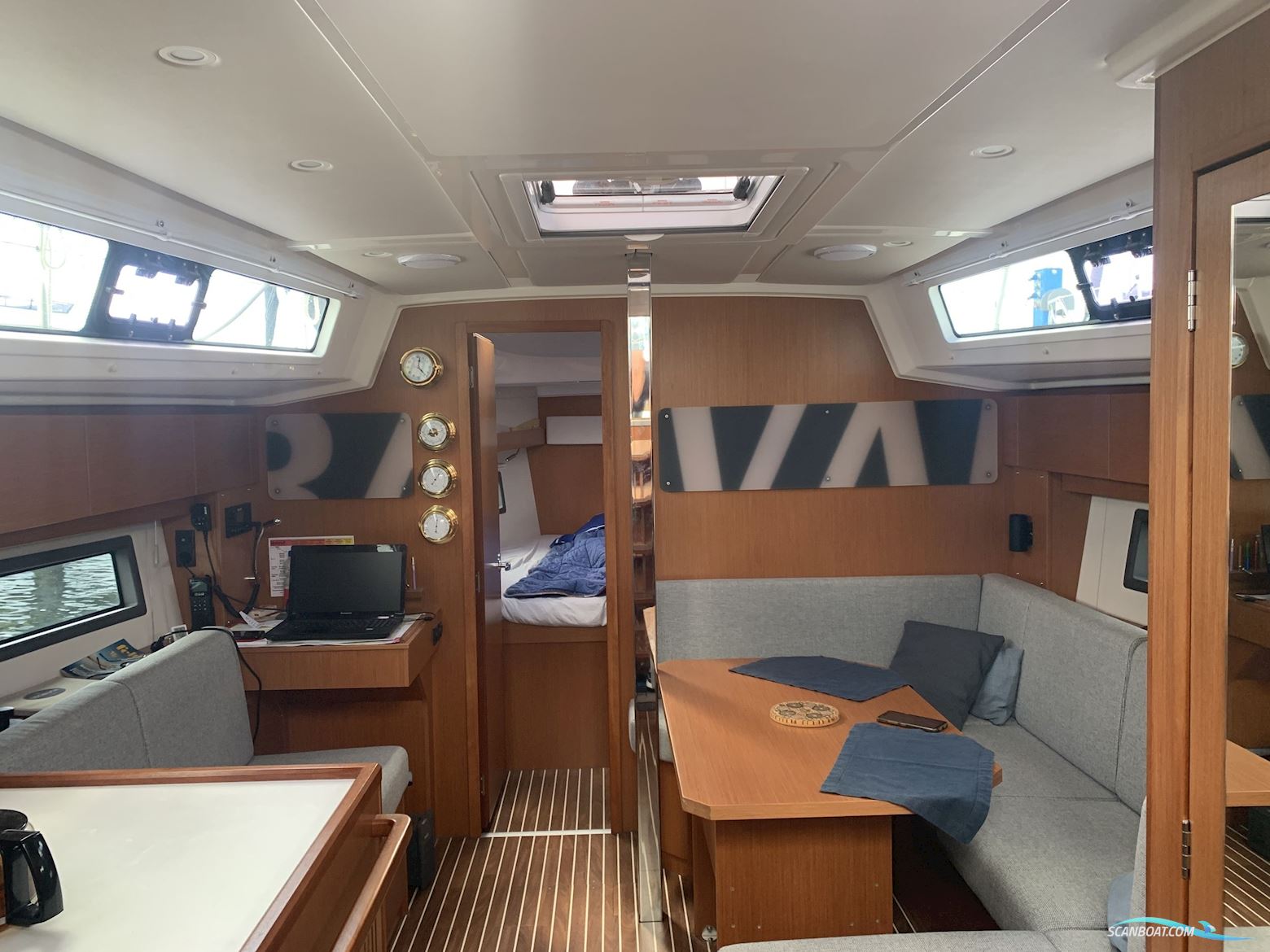 Bavaria C38