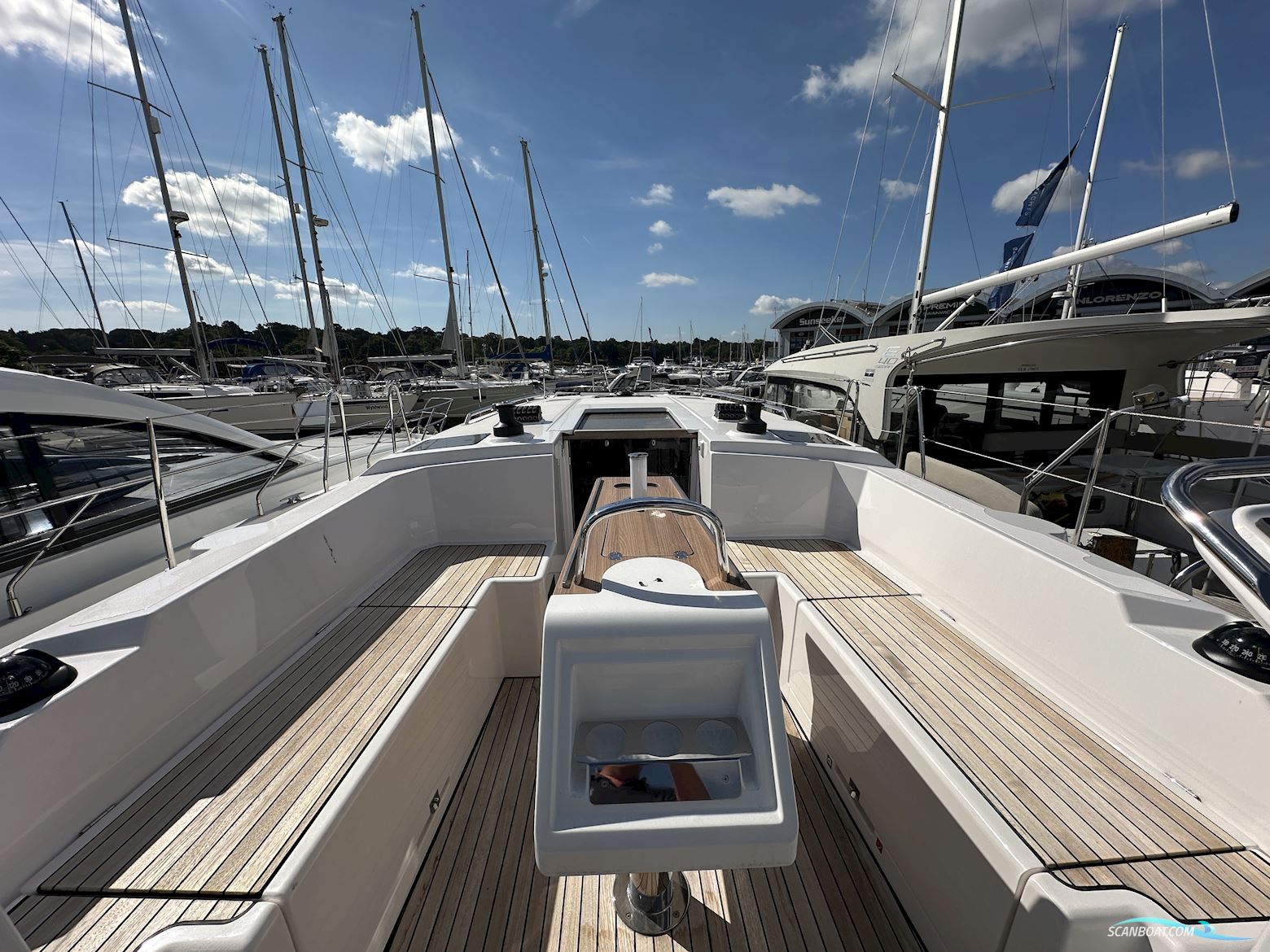 Bavaria C38