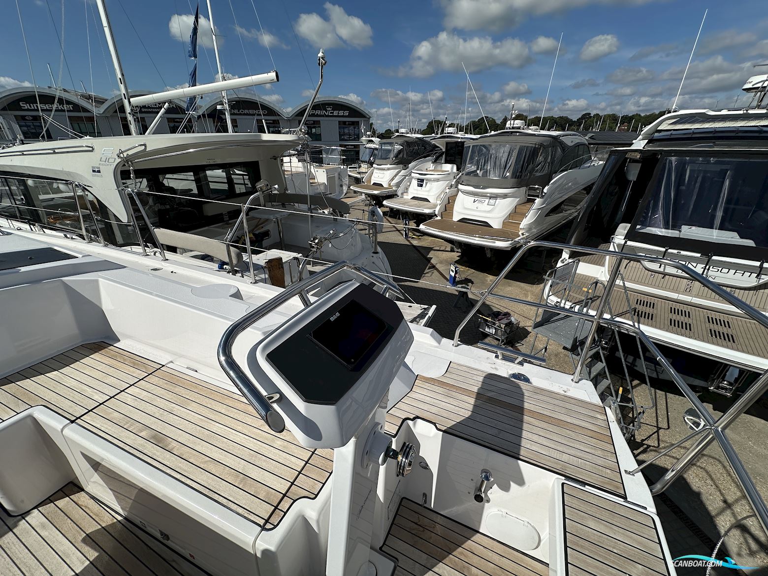 Bavaria C38