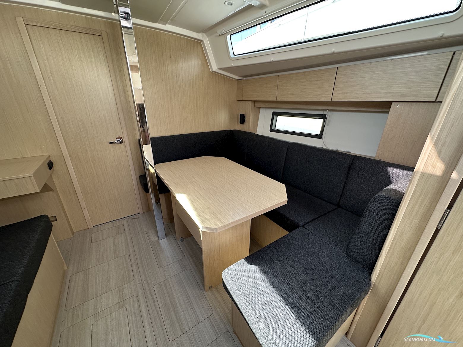 Bavaria C38