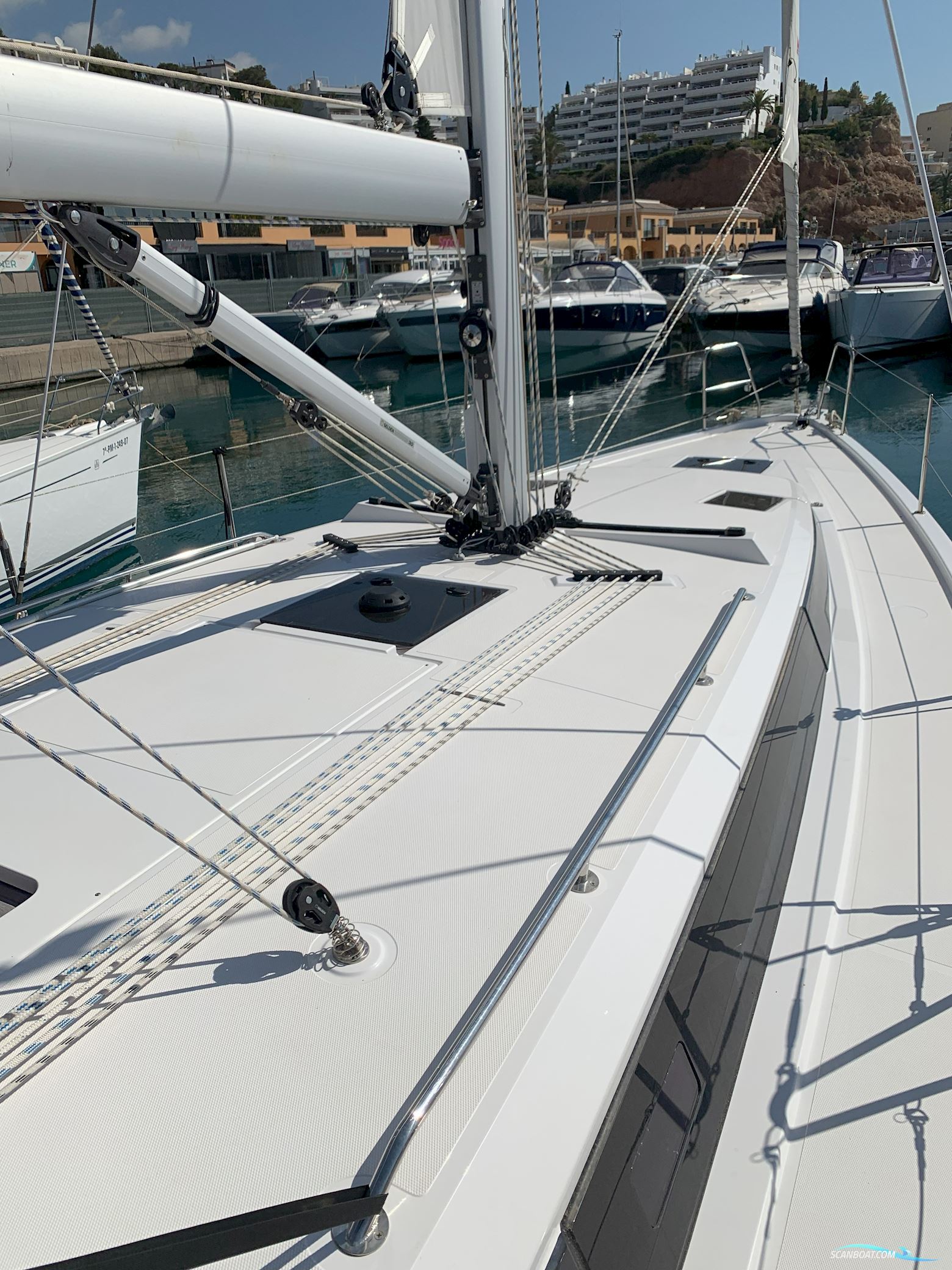 Bavaria C42 - Pre Owned - Just Reduced