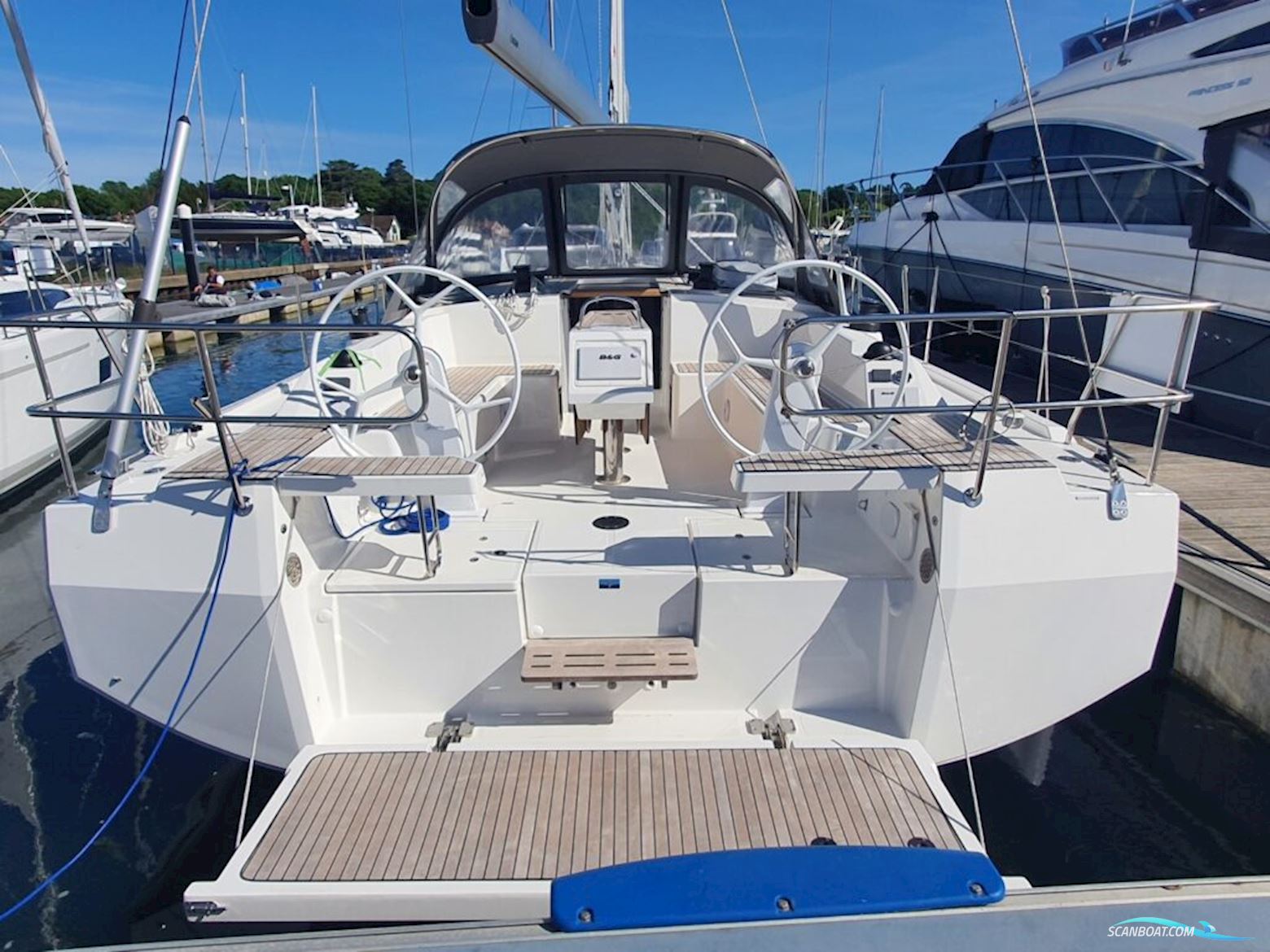 Bavaria C42