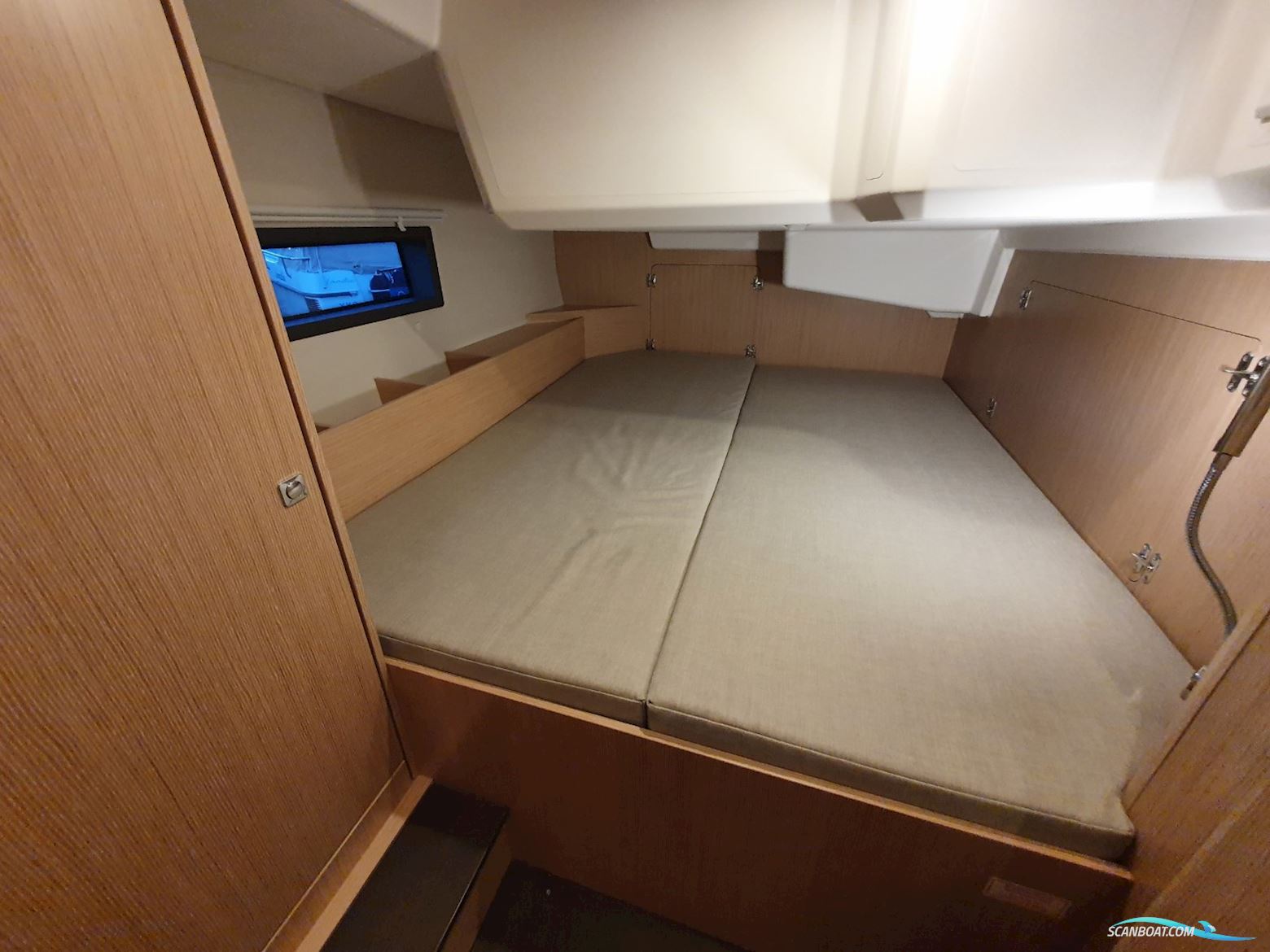 Bavaria C42