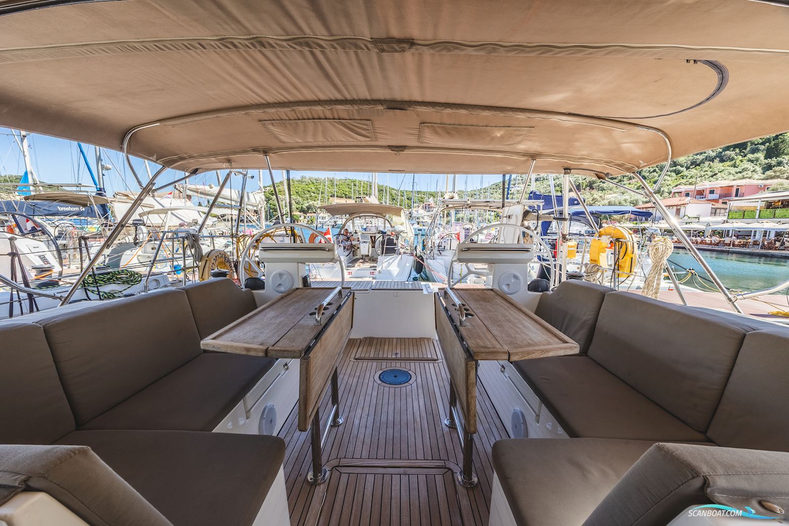 Bavaria C45 Style