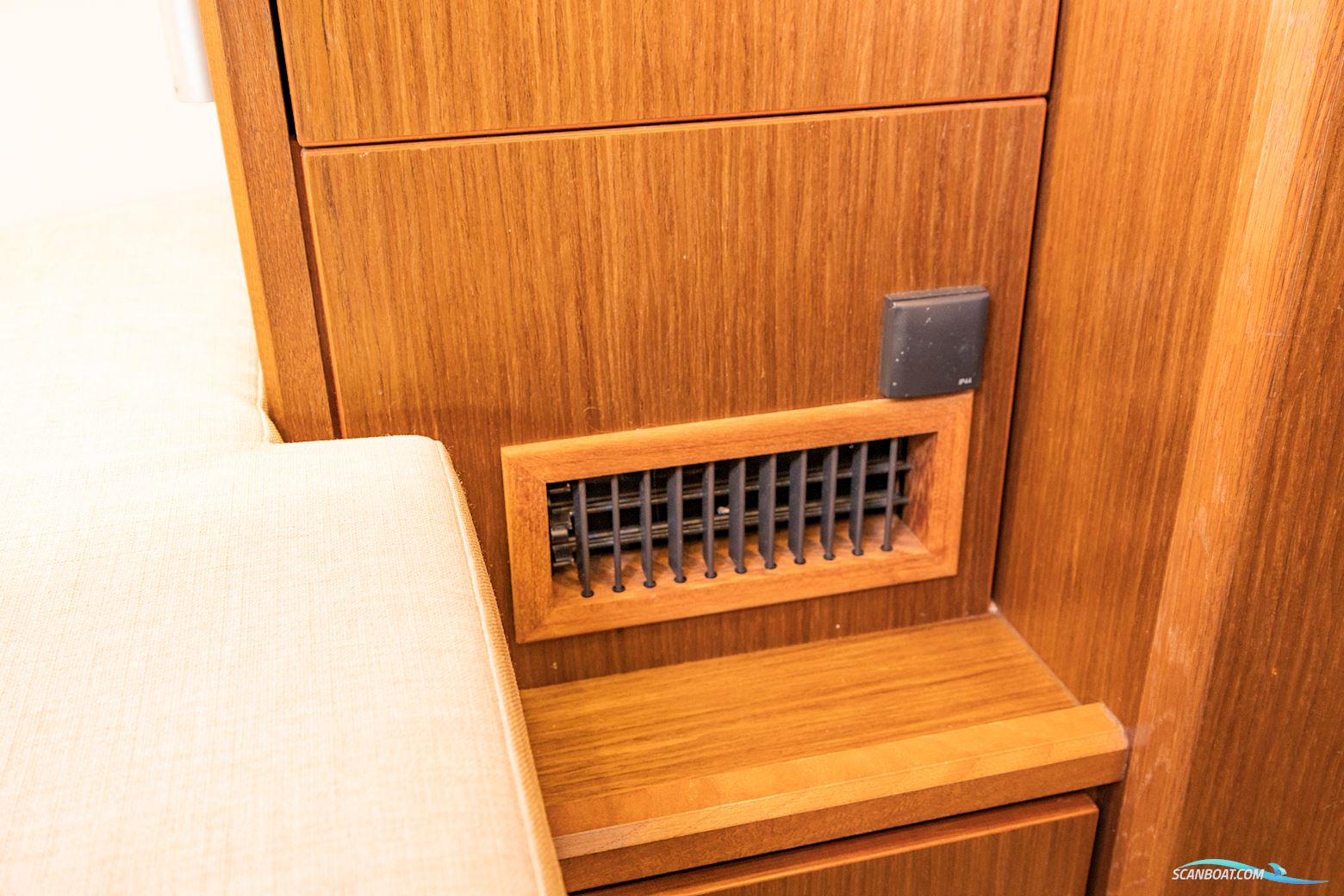 Bavaria C45 Style