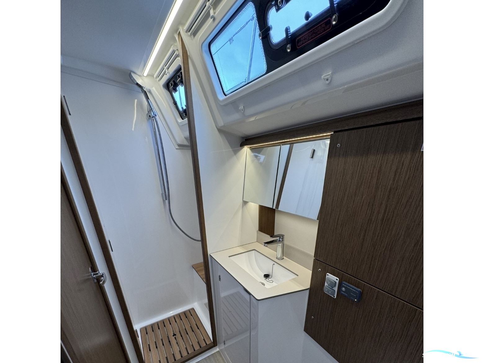 Bavaria C46