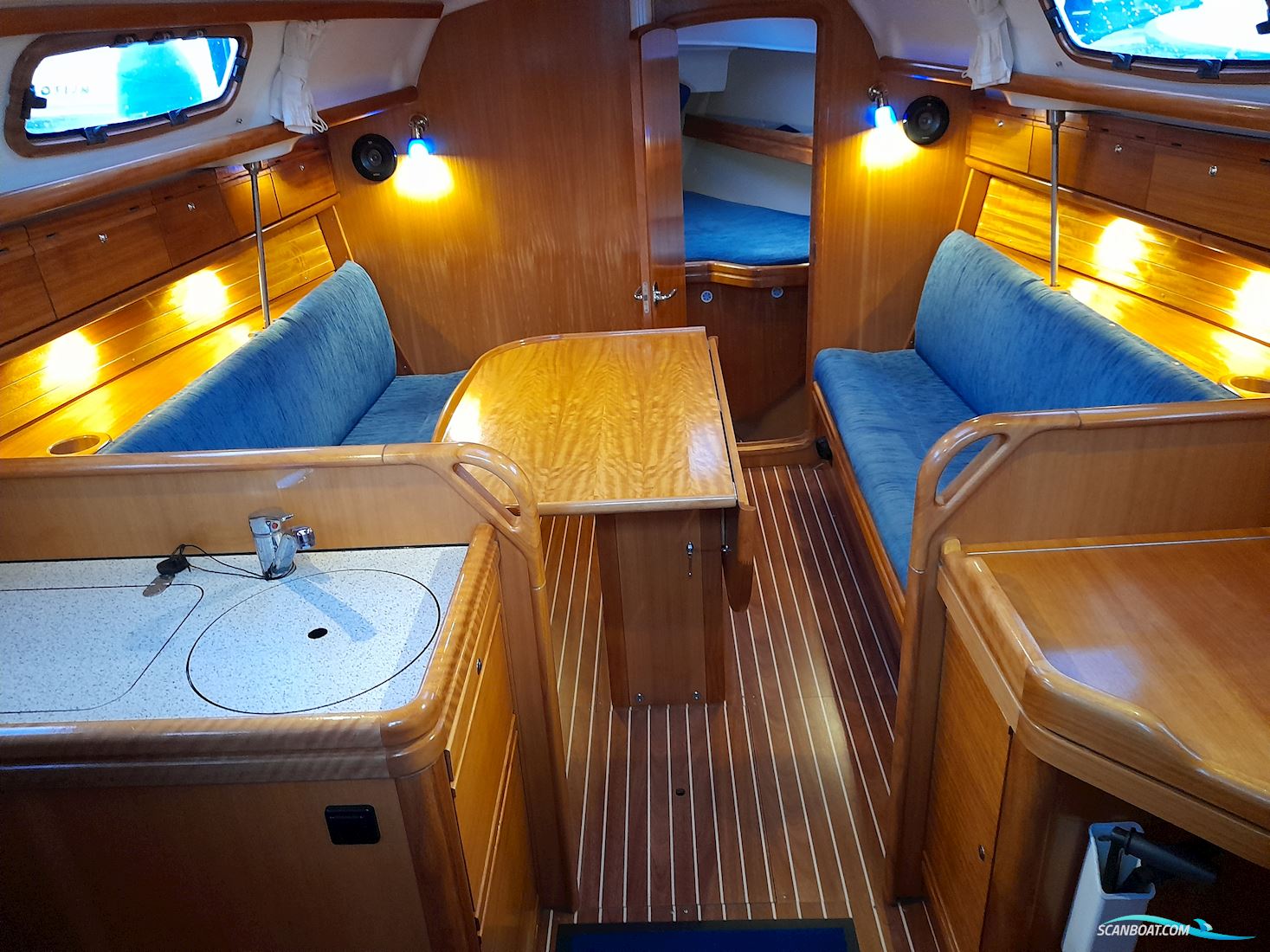 Bavaria Cruiser 30